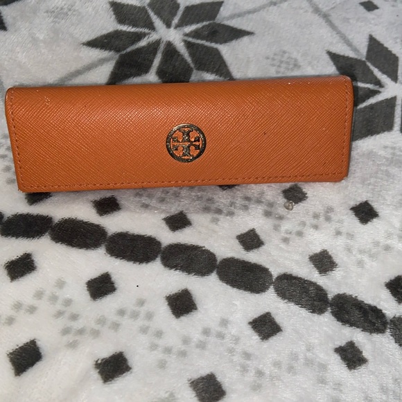 TORY BURCH READING GLASSES CASE - Picture 1 of 4